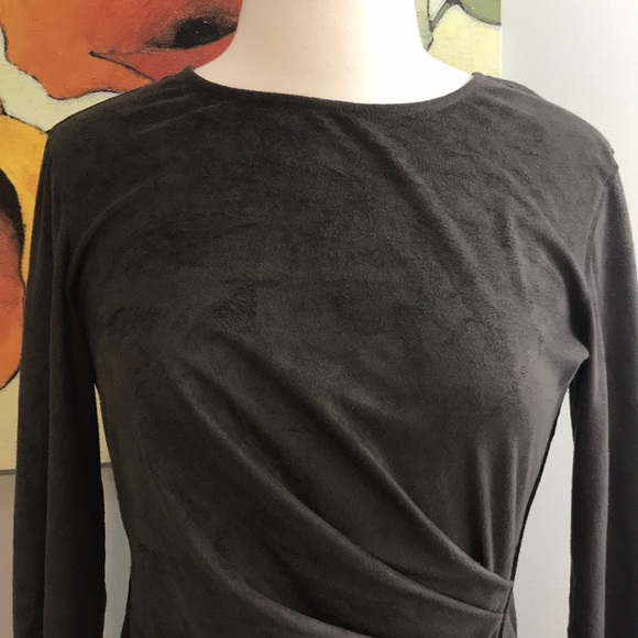 Josie Natori suede wrap top olive green size 6 - Picture 5 of 6